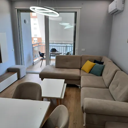Marco's Spacious Τίρανα